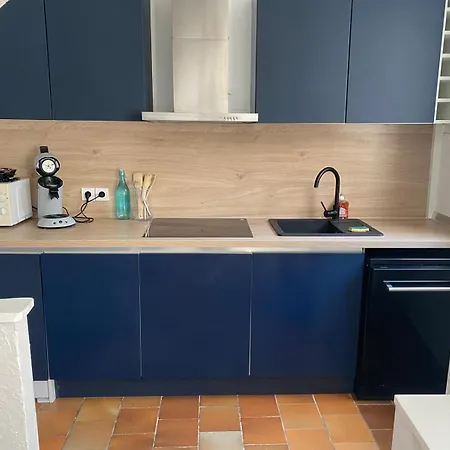 Appartement Fabulous 1 Bedroom In Old *
