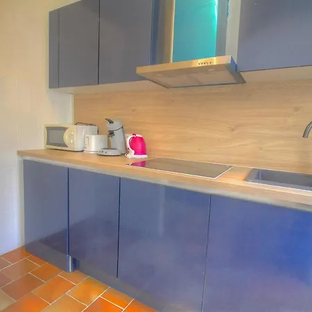 Appartement Fabulous 1 Bedroom In Old *